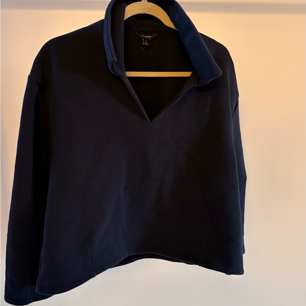 Banana Republic Navy Sweatshirt